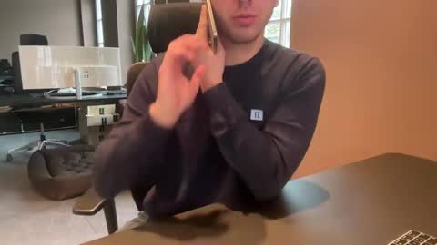 Snapshot of eskp chatting on March 11, 2:18 pm eskp online show from March 11, 2:18 pm