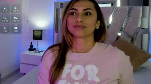 esmerald_golden online show from March 11, 11:44 am