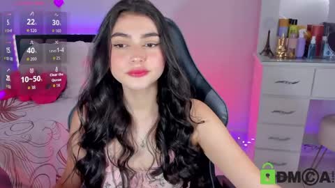 Esmeralda online show from April 29, 3:06 pm