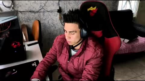 esteban y heidy online show from December 1, 6:17 pm