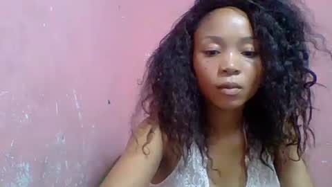 estelah20 online show from October 16, 11:54 am