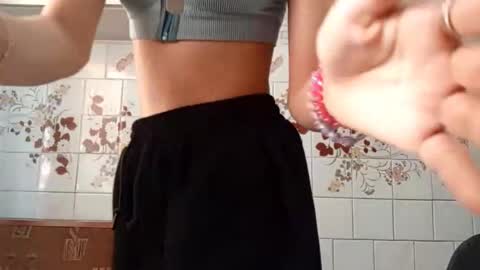estellekirbo online show from March 26, 1:16 pm