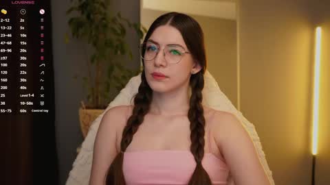 Ester online show from April 16, 2:55 am