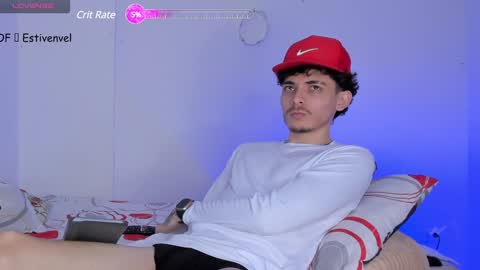 estivenvel online show from January 31, 2:28 pm