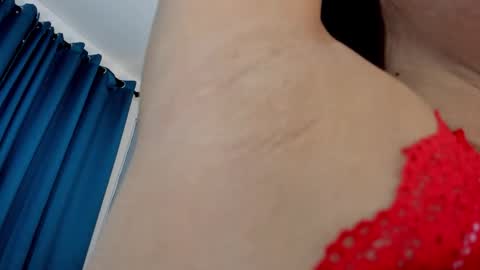 Estrellita online show from February 13, 1:25 pm