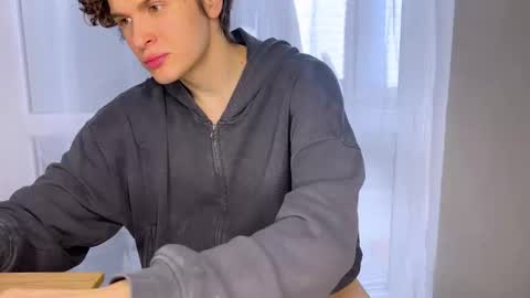 Alex online show from March 21, 8:19 am