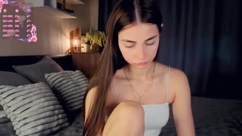 Mary online show from October 7, 8:10 am