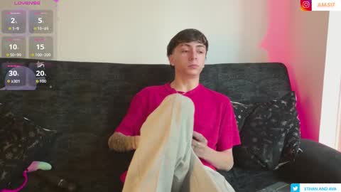 ethan and ava online show from March 11, 1:03 pm