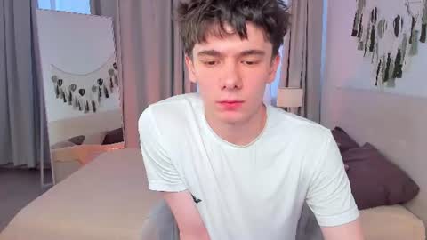 Ethan online show from July 21, 3:58 pm