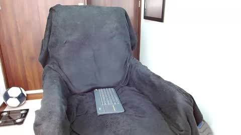 ethangreey1 online show from March 3, 8:32 pm