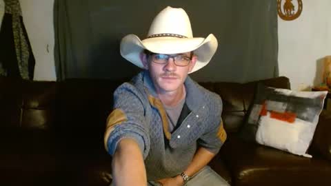 ethansteelexxx2 online show from February 18, 12:43 am