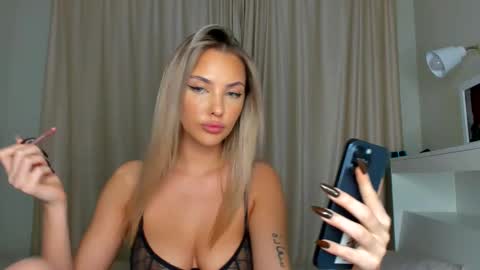 Snapshot of ethel_alen chatting on February 24, 5:31 pm Ethel online show from February 24, 5:31 pm