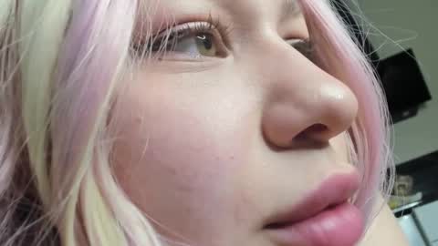 Snapshot of ethel_alen chatting on March 10, 5:07 pm Ethel online show from March 10, 5:07 pm