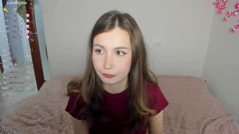 Veronica Tiia Lilith left to right online show from March 16, 5:17 pm