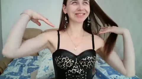 eva00186 online show from March 12, 10:48 am