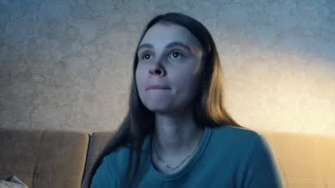 Snapshot of eva_calvin chatting on December 8, 3:13 pm Eva Calvin online show from December 8, 3:13 pm