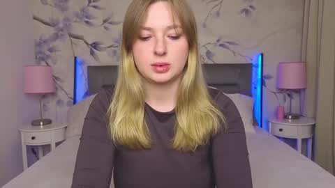 Eva online show from April 16, 12:27 pm