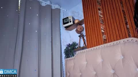 eva delight online show from January 16, 11:19 am