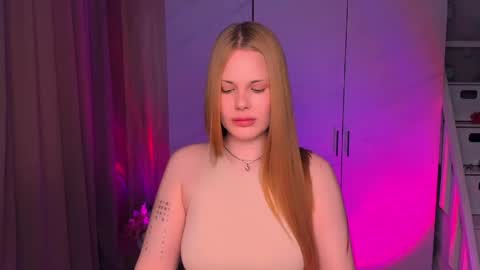 Eva online show from May 20, 9:38 am