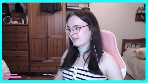 Snapshot of eva_katt chatting on February 24, 8:25 pm Gamer Katt online show from February 24, 8:25 pm