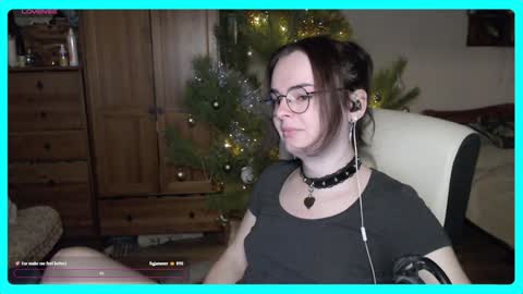 Snapshot of eva_katt chatting on December 27, 10:55 am Gamer Katt online show from December 27, 10:55 am