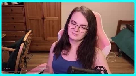 Snapshot of eva_katt chatting on October 15, 1:34 pm Gamer Katt online show from October 15, 1:34 pm