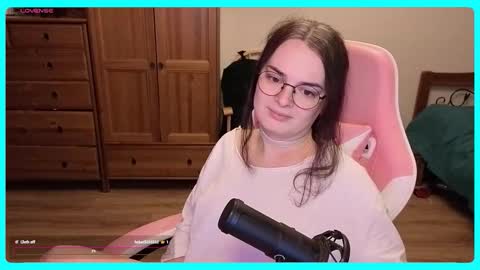 Snapshot of eva_katt chatting on October 10, 9:08 pm Gamer Katt online show from October 10, 9:08 pm