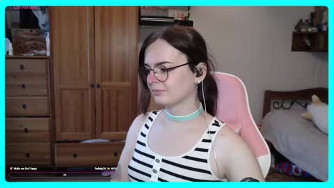 Snapshot of eva_katt chatting on March 5, 11:28 am Gamer Katt online show from March 5, 11:28 am