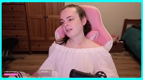 Snapshot of eva_katt chatting on September 14, 11:22 am Gamer Katt online show from September 14, 11:22 am