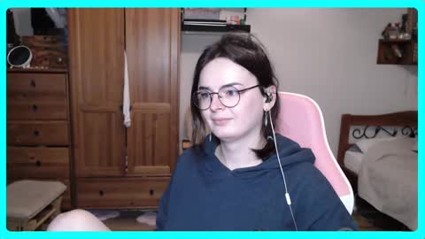 Snapshot of eva_katt chatting on March 11, 1:45 pm Gamer Katt online show from March 11, 1:45 pm