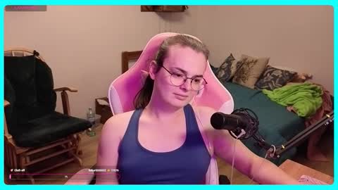 Snapshot of eva_katt chatting on October 17, 11:09 pm Gamer Katt online show from October 17, 11:09 pm