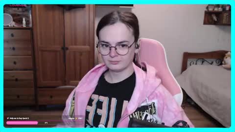 Snapshot of eva_katt chatting on February 25, 12:49 pm Gamer Katt online show from February 25, 12:49 pm