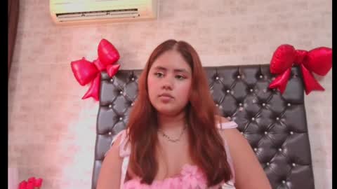 eva_luz1 online show from April 13, 7:07 pm