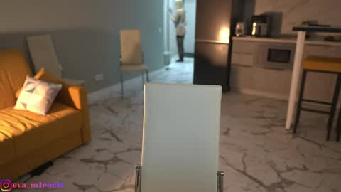 Eva online show from March 27, 7:48 pm