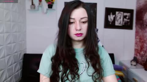 Eva online show from April 14, 3:15 pm