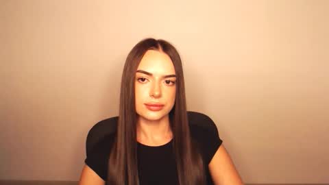 Snapshot of eva_rossee_ chatting on September 20, 4:32 pm Eva online show from September 20, 4:32 pm