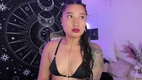 Eva  online show from February 19, 9:19 am