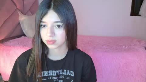Eva Sin online show from May 25, 12:06 am