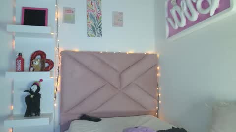 Eva Sin online show from March 20, 6:07 am