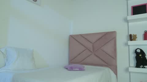Eva Sin online show from May 14, 11:14 pm