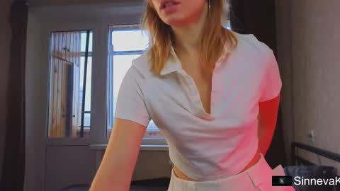 Hi there i am Eva and i wish create a nice community with you so join my Ticket Show for more pleasure online show from October 18, 8:29 am