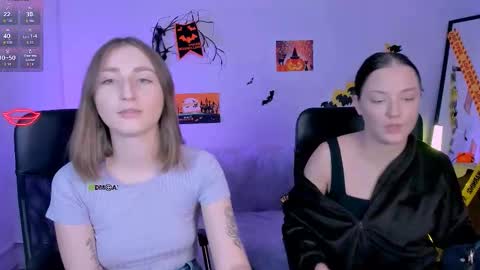 Snapshot of eva_smiith_ chatting on October 22, 12:29 pm Eva online show from October 22, 12:29 pm
