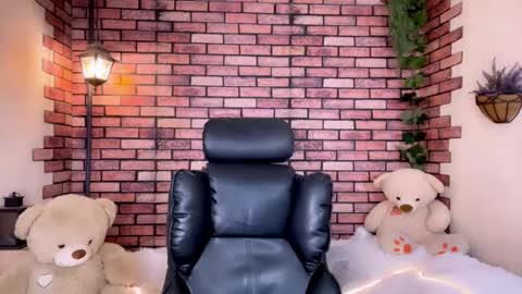 Eva online show from February 10, 7:11 am