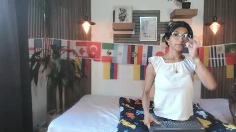 Eva online show from July 5, 12:34 pm