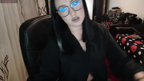 EVADREAM online show from November 28, 6:04 pm