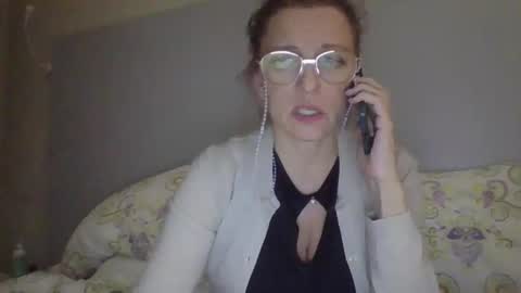 evaglad online show from September 29, 8:08 pm