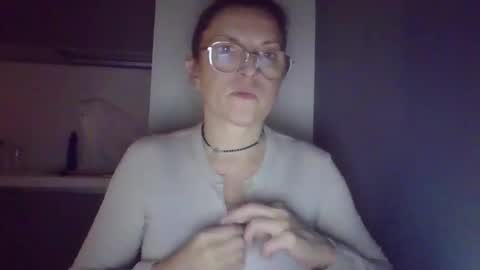 evaglad online show from September 23, 4:56 pm