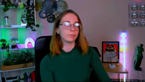 evalora online show from March 31, 7:14 pm