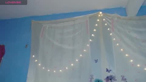 Snapshot of evaluna_horny_ chatting on January 11, 2:20 am evaluna horny  online show from January 11, 2:20 am