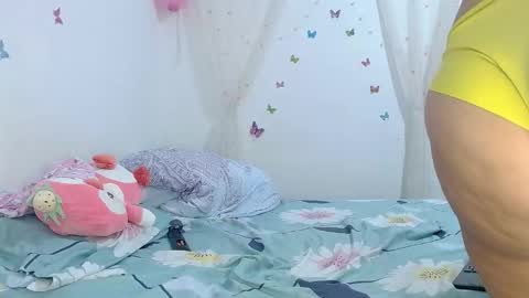 Snapshot of evaluna_horny_ chatting on October 31, 10:21 pm evaluna horny  online show from October 31, 10:21 pm